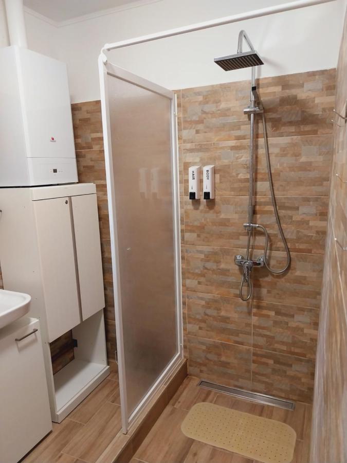 Lovas Vendeghaz Lägenhet Obanya Exteriör bild